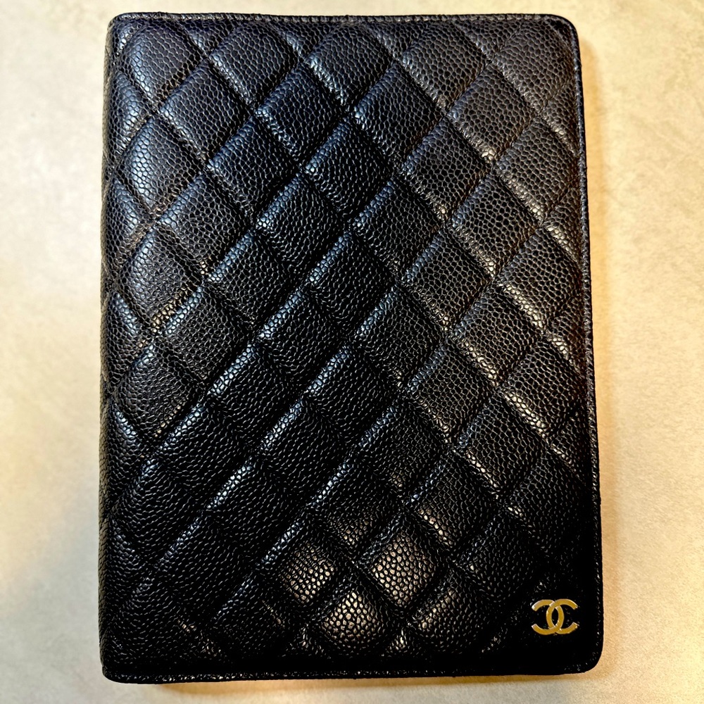CHANEL Caviar GM A5 Agenda
